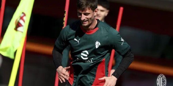 kaiyun-意媒丨米兰周一放假，两人选择加练