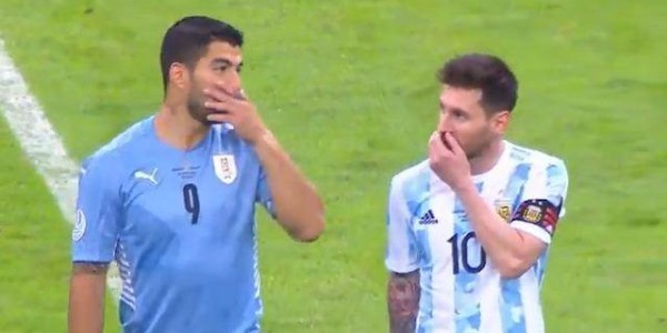 开云体育-小胜乌拉圭，阿根廷回归“传统”：防守+梅西=冠军？